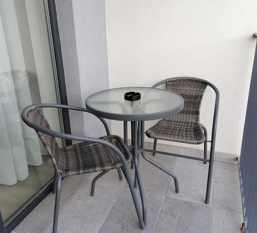 Apartament Nyx Floreşti Exterior foto